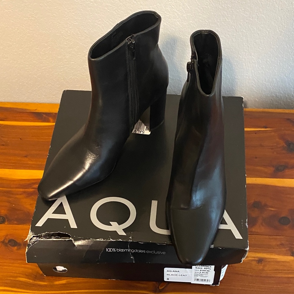 Aqua Sleek Black Heeled Boots